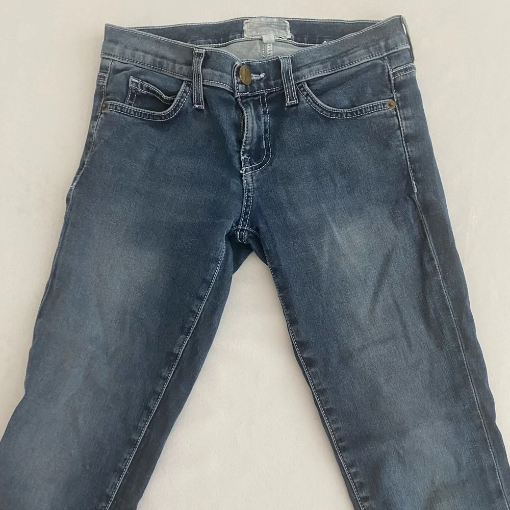 Current/Elliott Women’s The Skinny East Village Jeans Size 25 Low Rise Designer